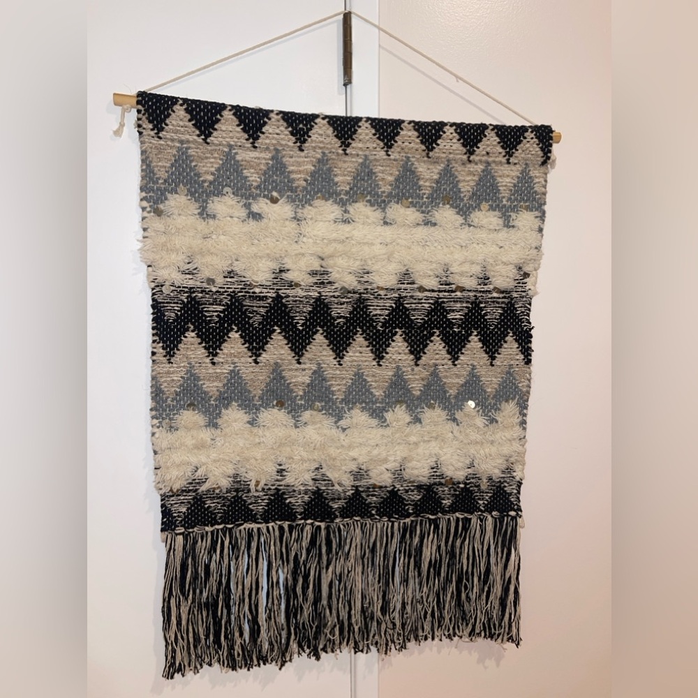 Hanging Wall Macrame